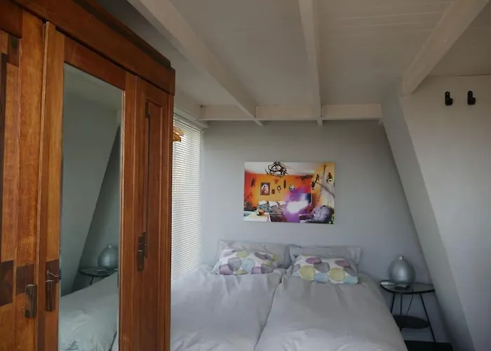 Сasa de vacaciones Lovely House On The Water Near Amsterdam 's-Graveland